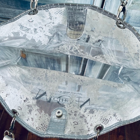 MON CHERI Special Occasion Dress Vinyl and Lace Tote - Picture 5 of 10